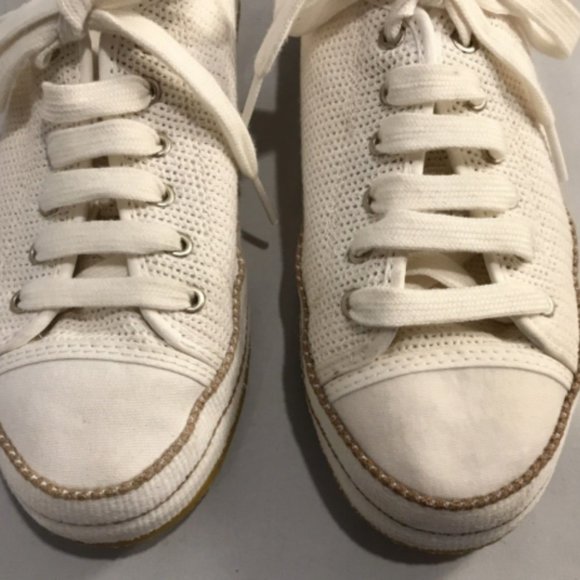 UGG LAUDI 1020094 SZ 7 Lace up Cream Beige Tan Fabric Sneakers Shoes VGC - Picture 9 of 11